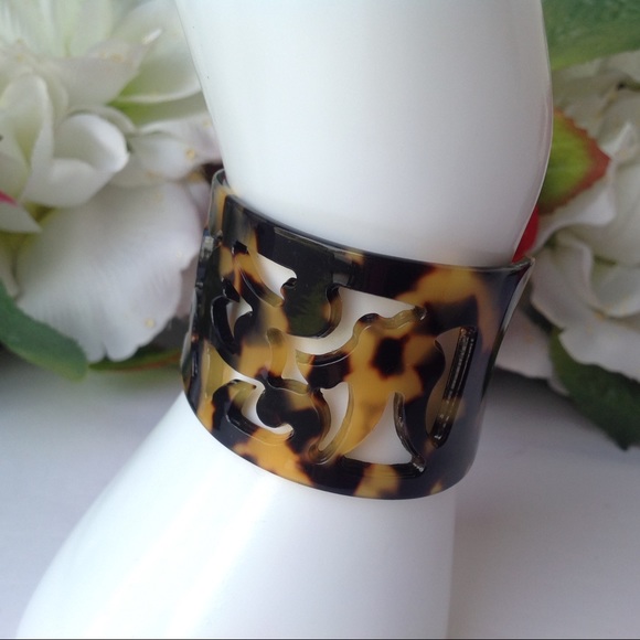 Cuff Bangle Tortoiseshell Leopard Print Bracelet - Picture 5 of 8